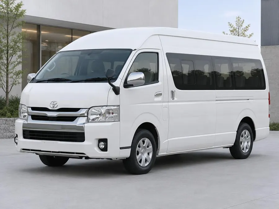 Toyota HiAce Grand Cabin